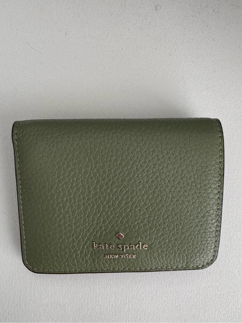Kate Spade Lena Small Bifold Wallet in Romaine - Picture 1 of 4